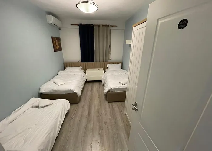 Via Albania - Zogu I Boulevard *